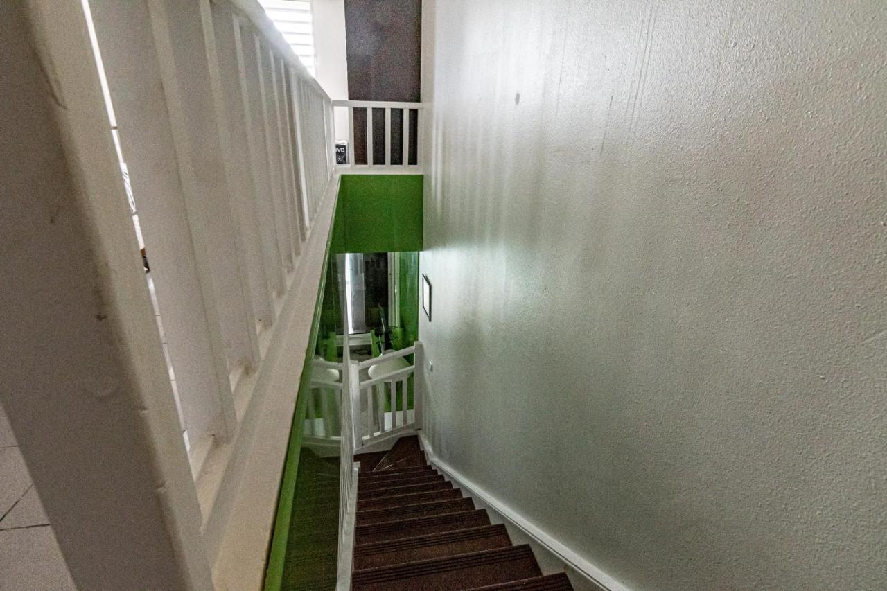 Studio En Duplex , Face A La Mer Le Gosier  Kültér fotó