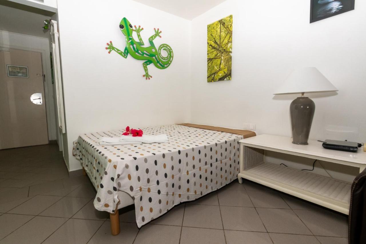 Studio En Duplex , Face A La Mer Le Gosier  Kültér fotó