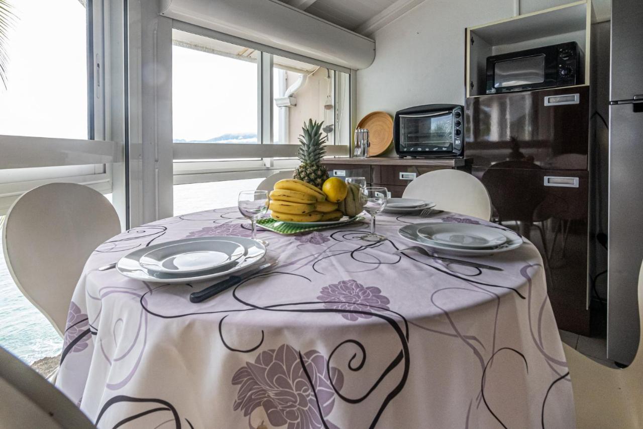 Studio En Duplex , Face A La Mer Le Gosier  Kültér fotó