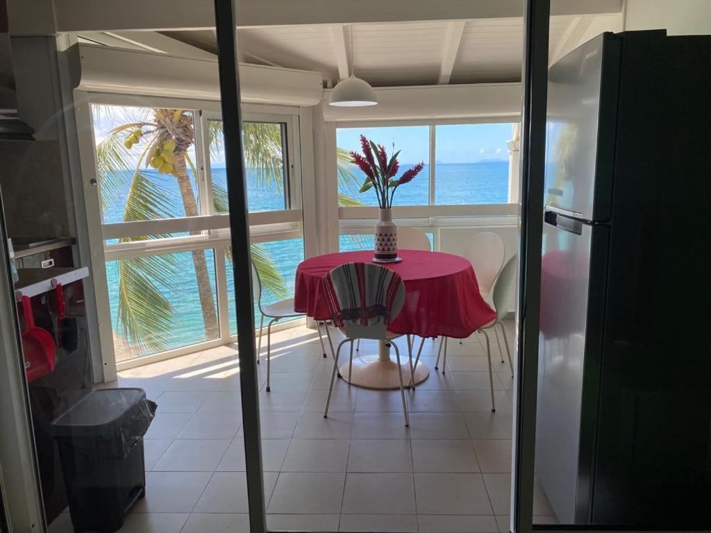 Studio En Duplex , Face A La Mer Le Gosier  Kültér fotó